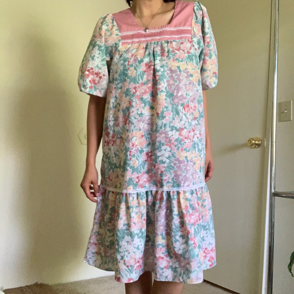 Goodtimes Vintage Floral Nap Dress Midi Length Made in Hawaii  Size M/L